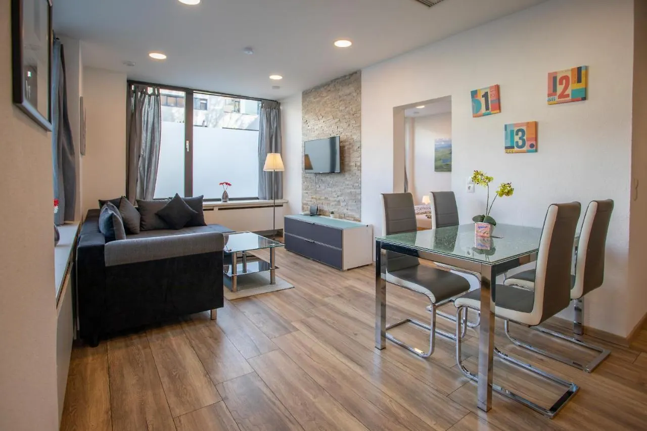 Innsbruck City Apartment + 1 Free Parking Spot